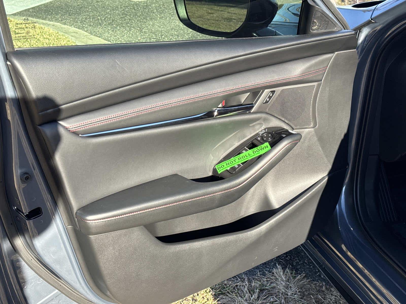 2026 Mazda Mazda3 Hatchback 2.5 S Carbon Edition AWD