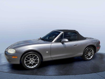 2003 Mazda Mazda MX-5 Miata 2dr Conv LS Auto