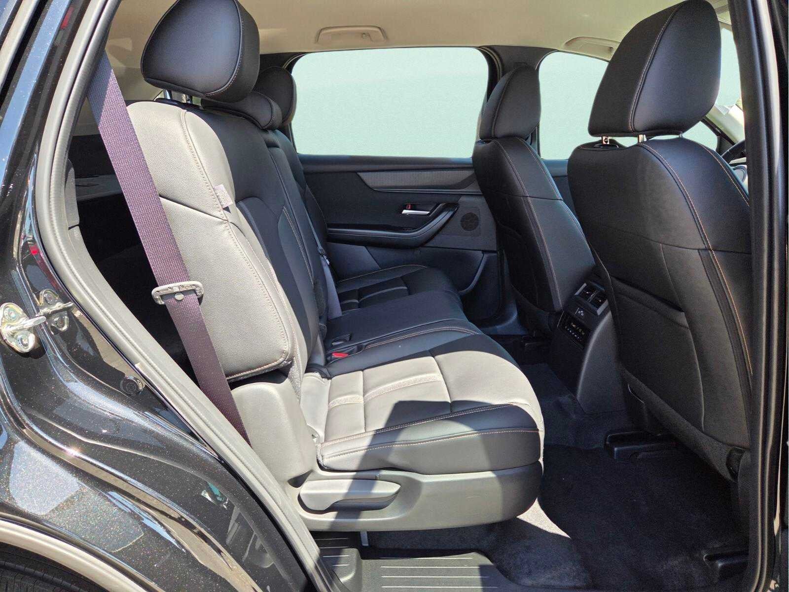 2026 Mazda Mazda CX-70 Plug-In Hybrid SC AWD