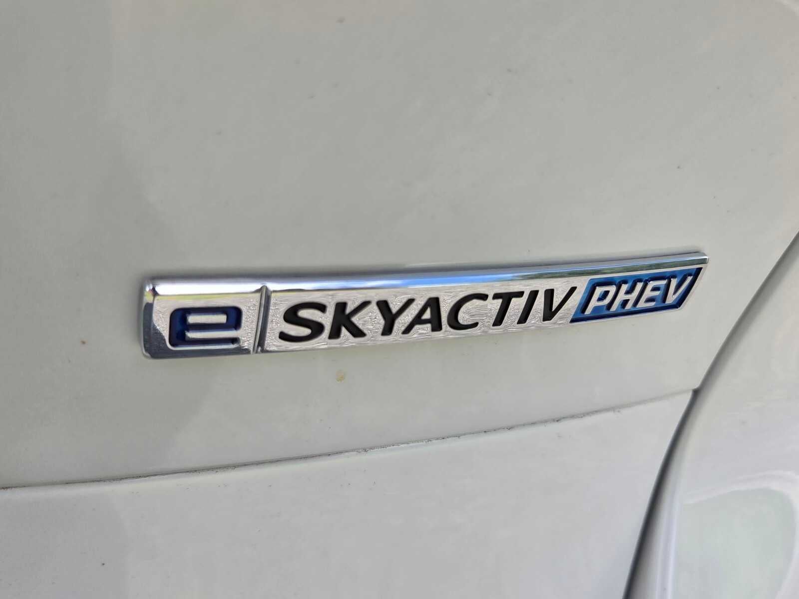 2026 Mazda CX-90 Premium Plus Package - Photo 17