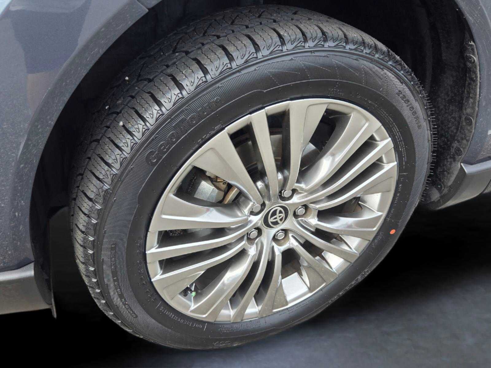2022 Toyota Venza XLE AWD