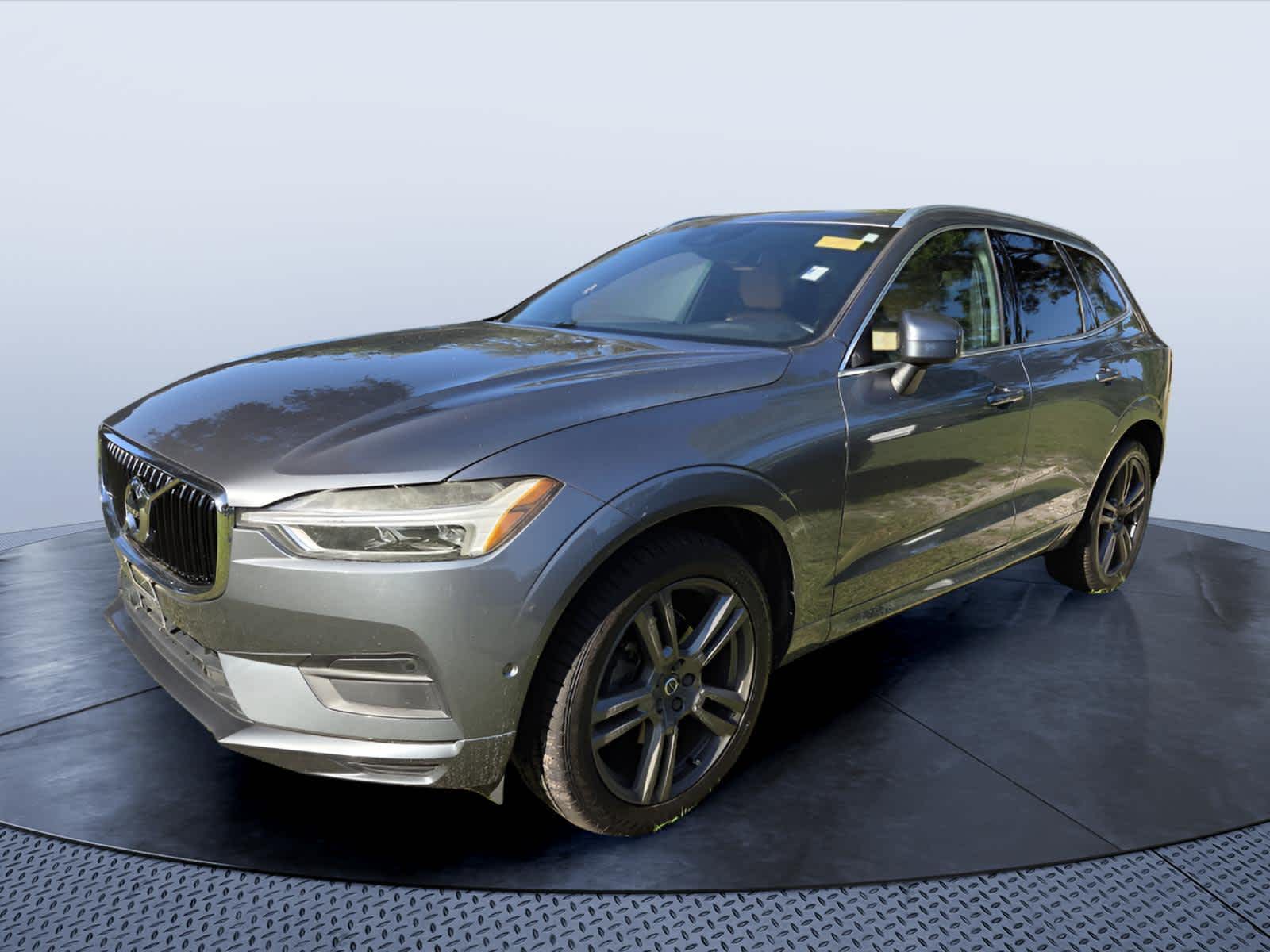 2018 Volvo XC60 T5 Momentum AWD's photo