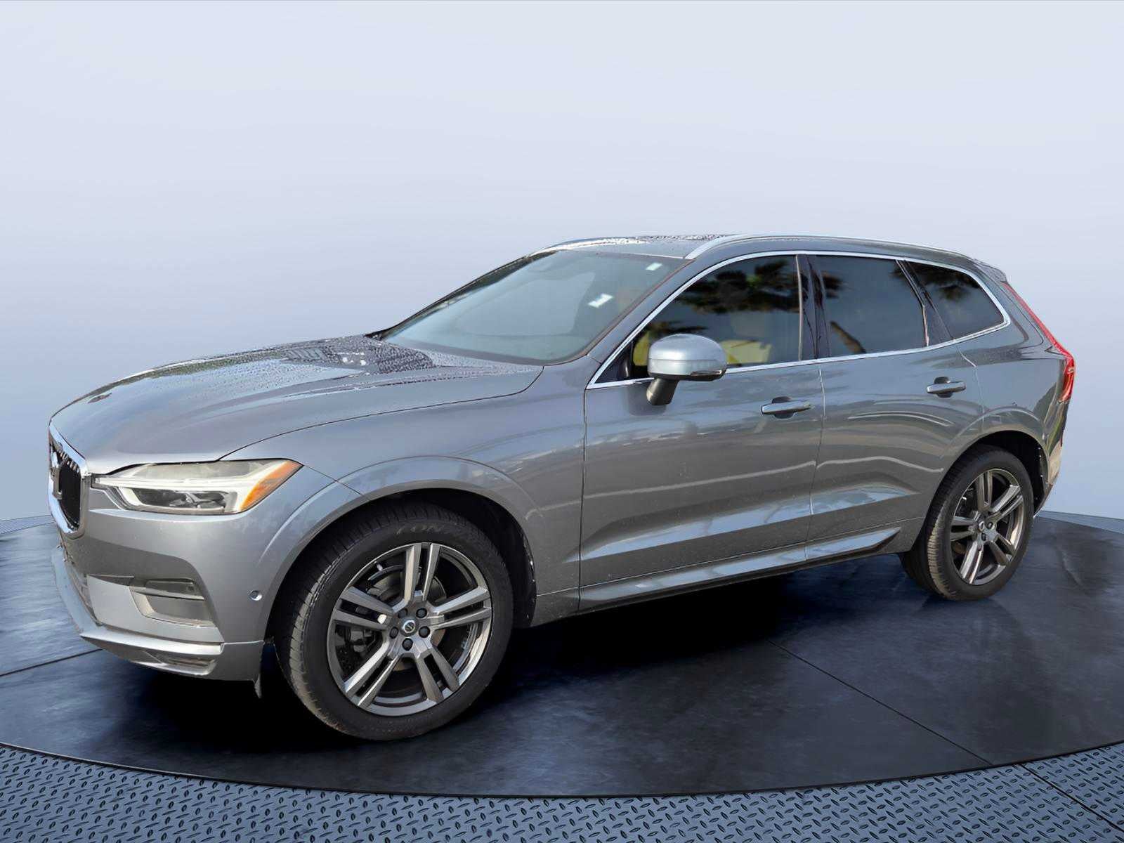 2018 Volvo XC60 T5 AWD Momentum