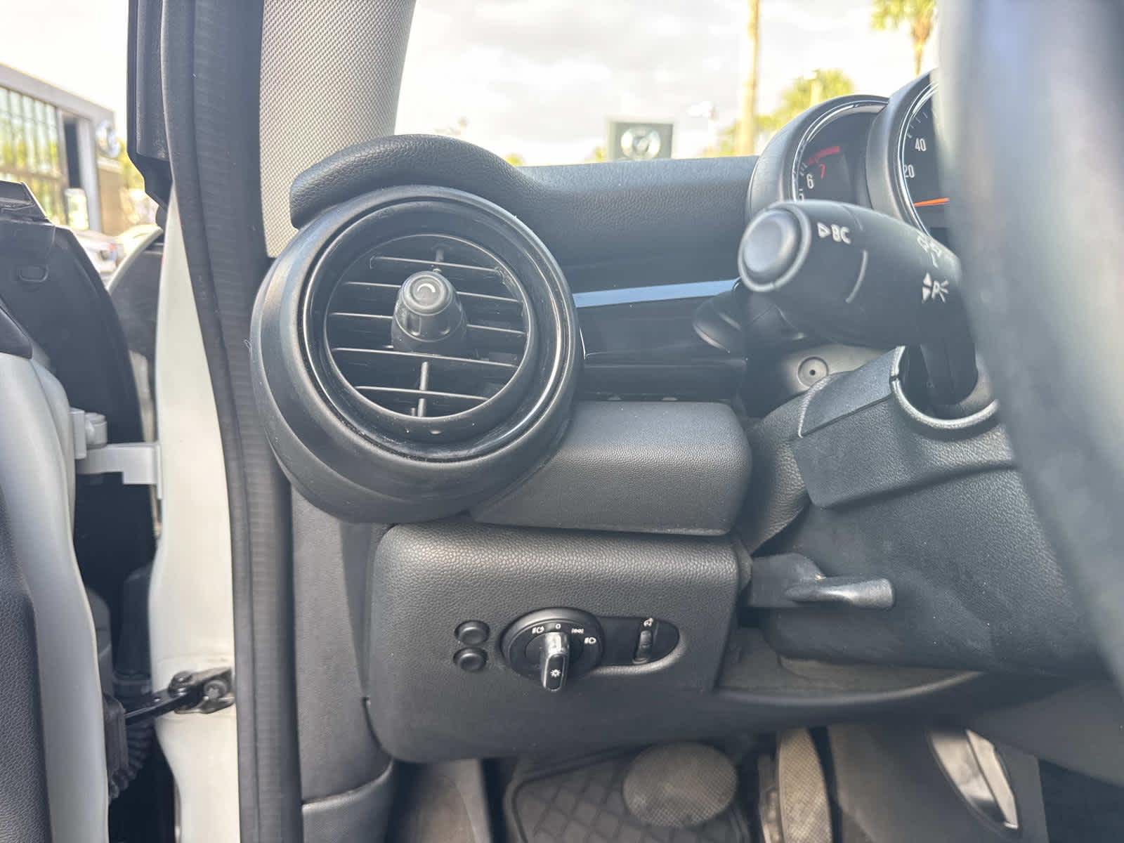 2014 MINI Hardtop 2 Door Cooper