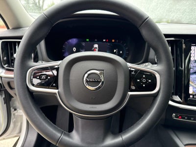 2023 Volvo V60 Cross Country B5 AWD Plus
