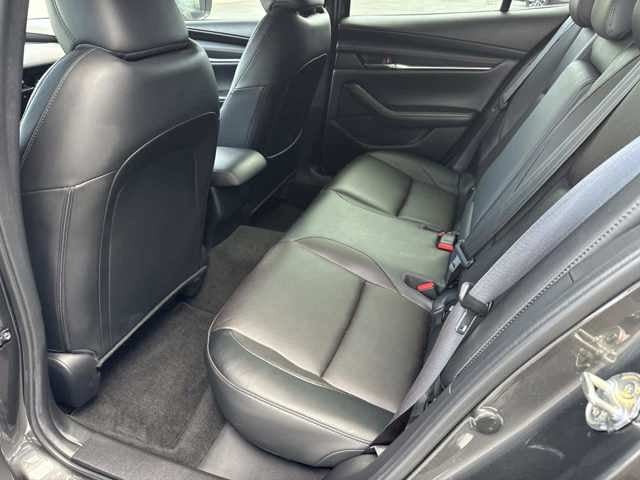 2023 Mazda MAZDA3 2.5 S Premium