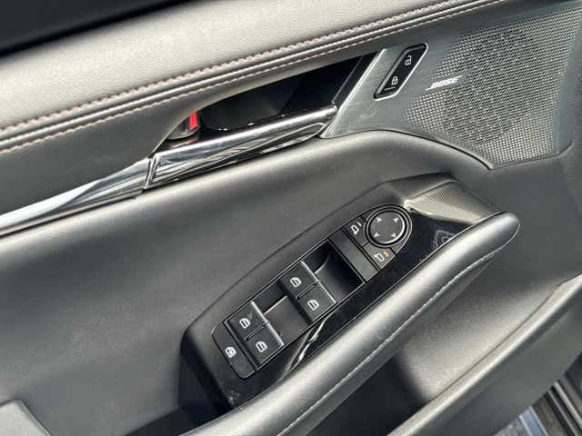 2023 Mazda MAZDA3 2.5 S Premium