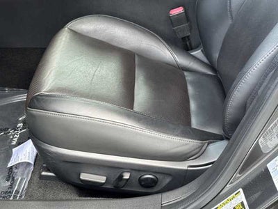 2023 Mazda MAZDA3 2.5 S Premium