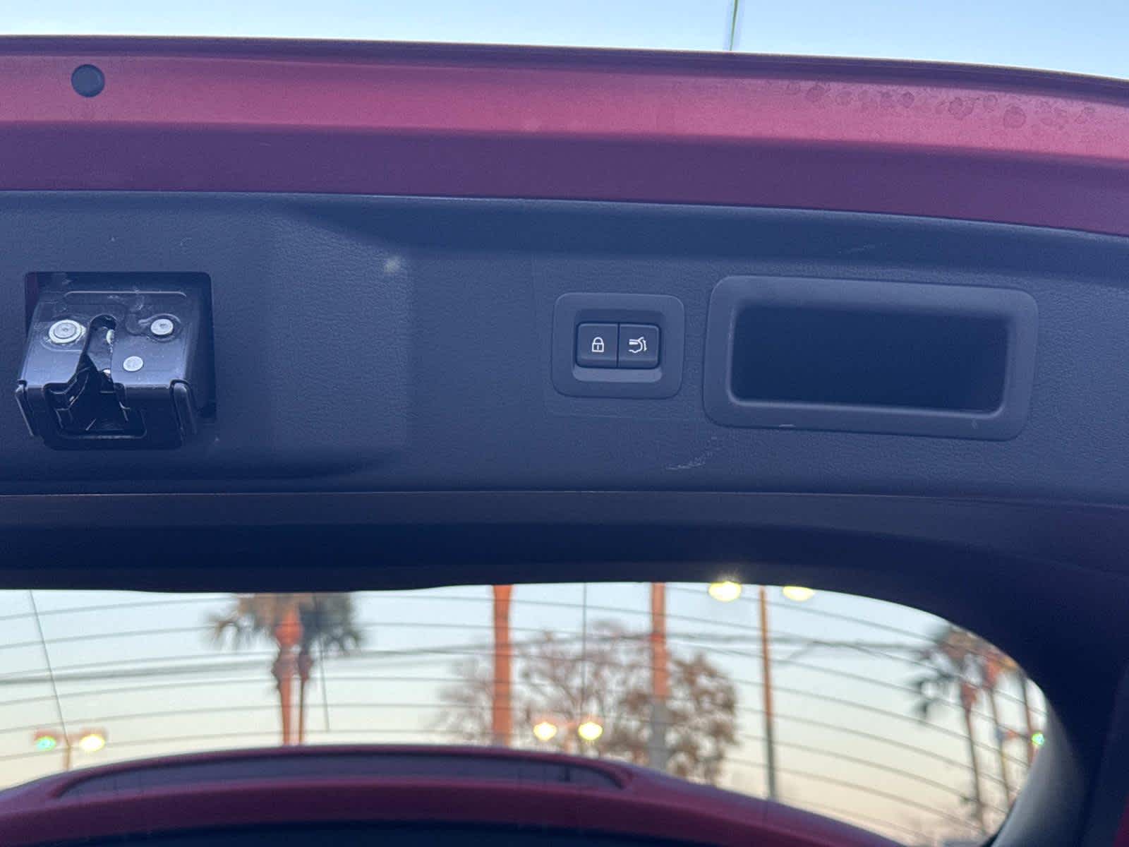 2025 Mazda Mazda CX-50 2.5 S Preferred Package