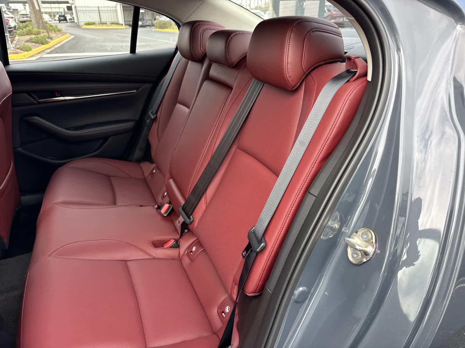 2026 Mazda Mazda3 Sedan 2.5 S Carbon Edition AWD