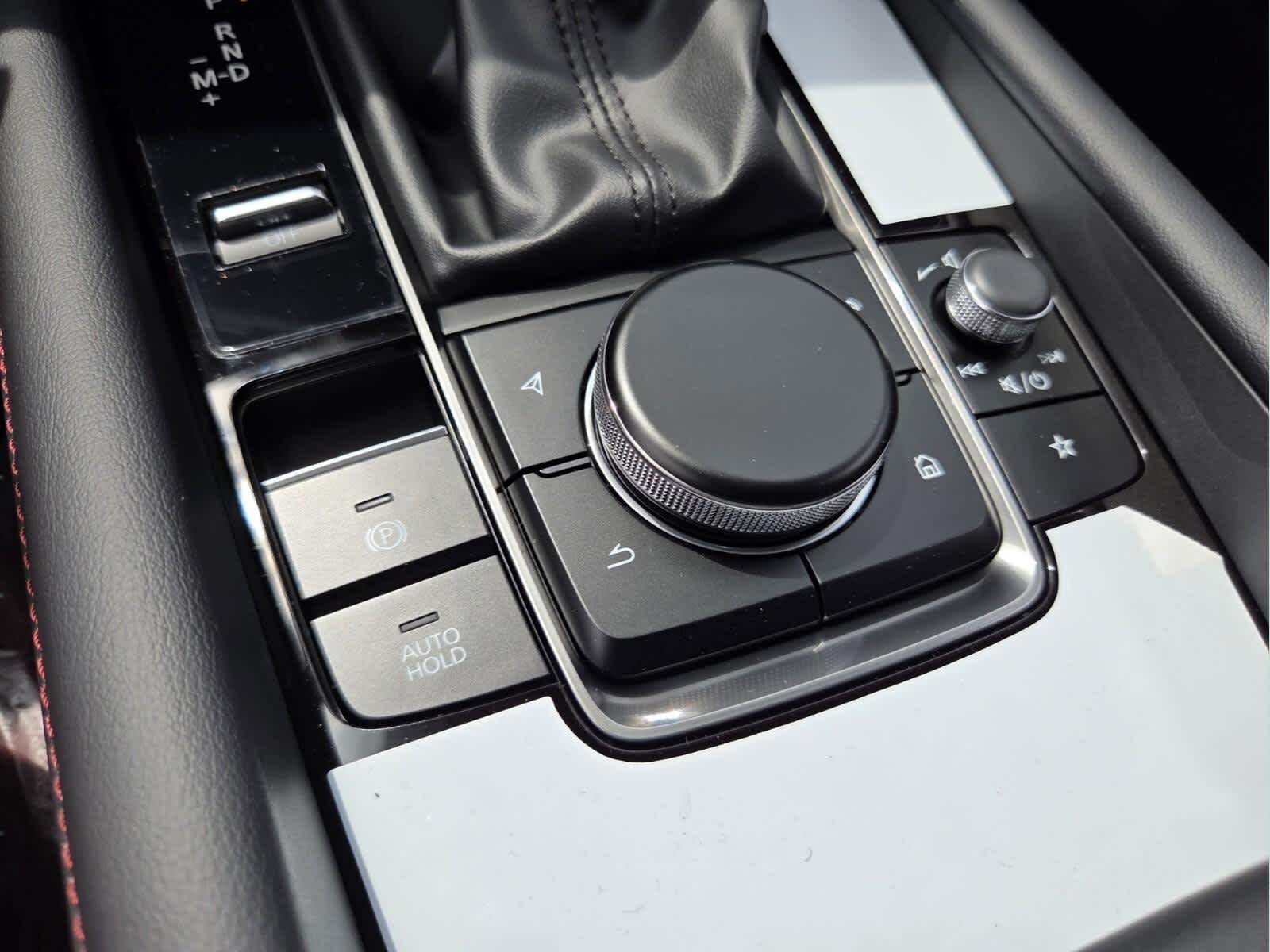 2026 Mazda Mazda3 Hatchback 2.5 S Carbon Edition AWD