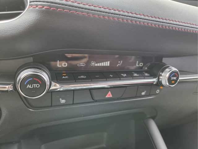 2026 Mazda Mazda3 Hatchback 2.5 S Carbon Edition AWD