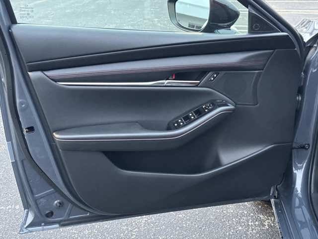 2026 Mazda Mazda3 Hatchback 2.5 S Carbon Edition AWD