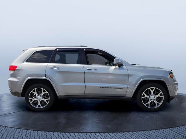 2018 Jeep Grand Cherokee Sterling Edition
