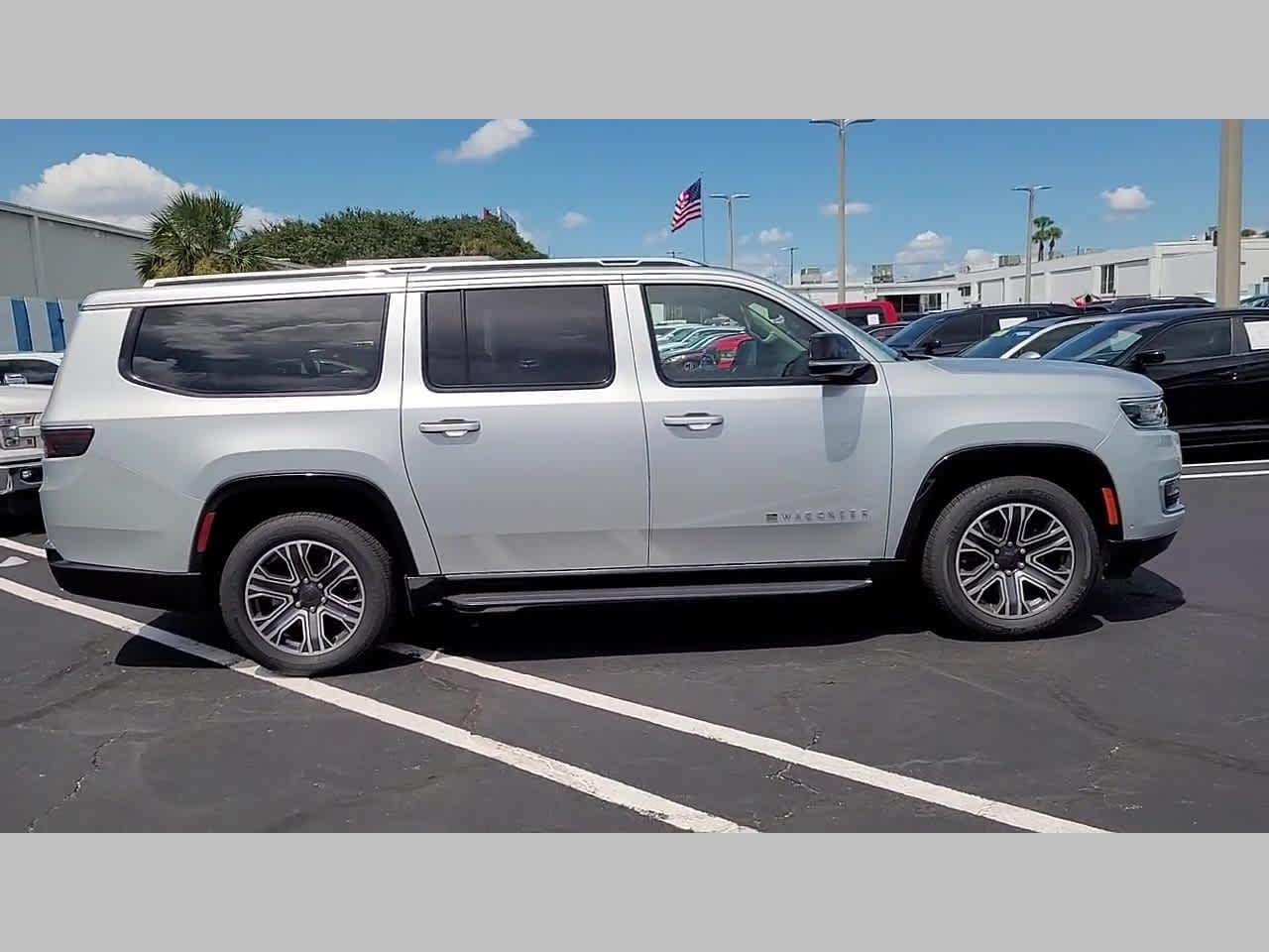 2023 Jeep Wagoneer L Series II
