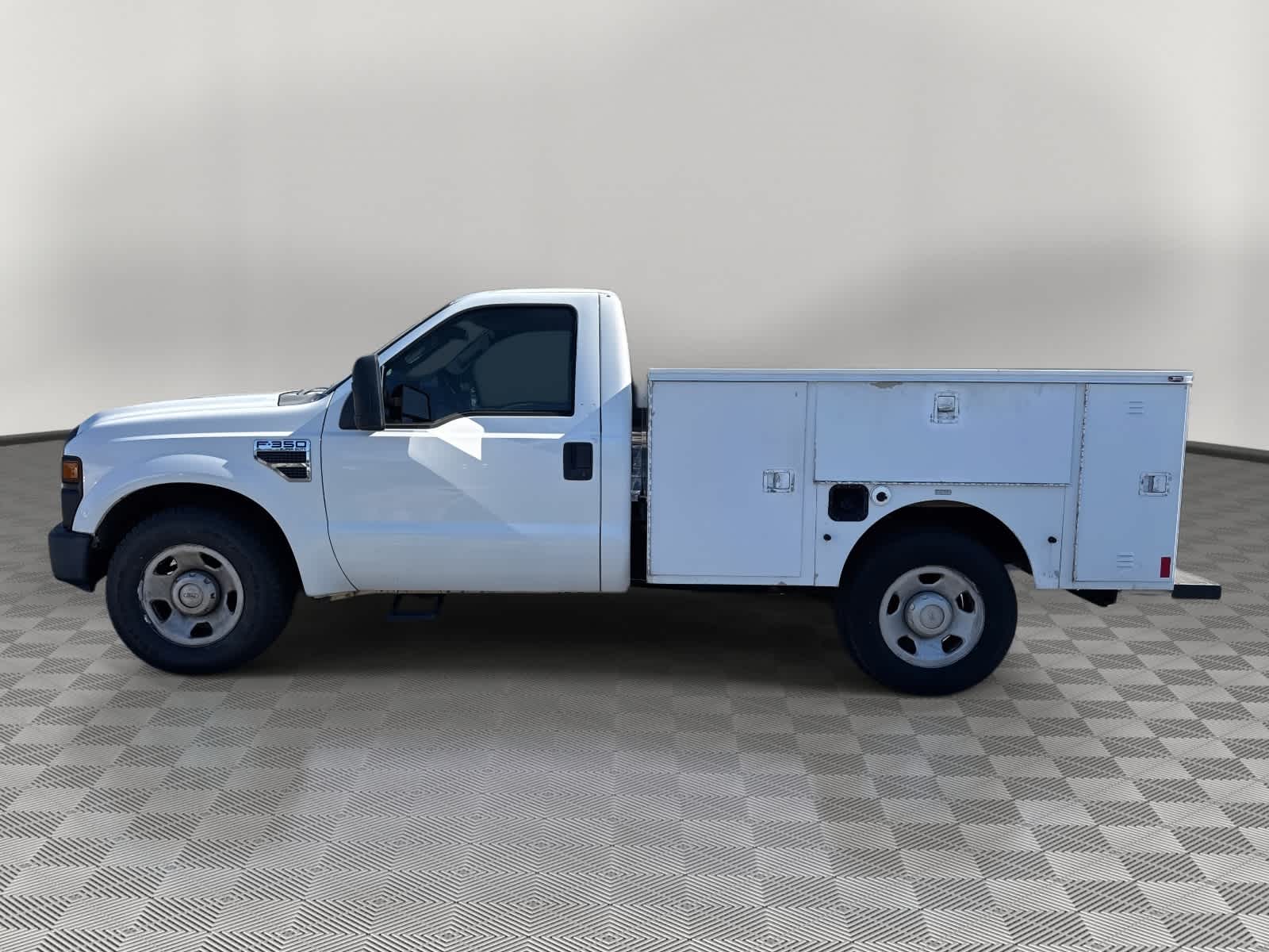 2008 Ford Super Duty F-350 SRW XL