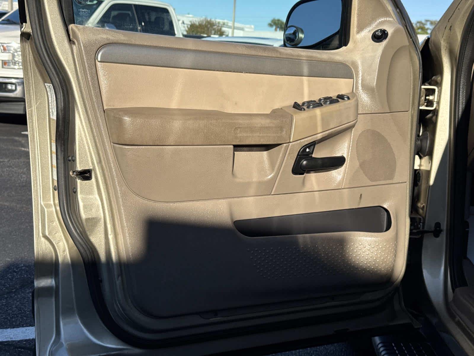 2003 Ford Explorer XLT