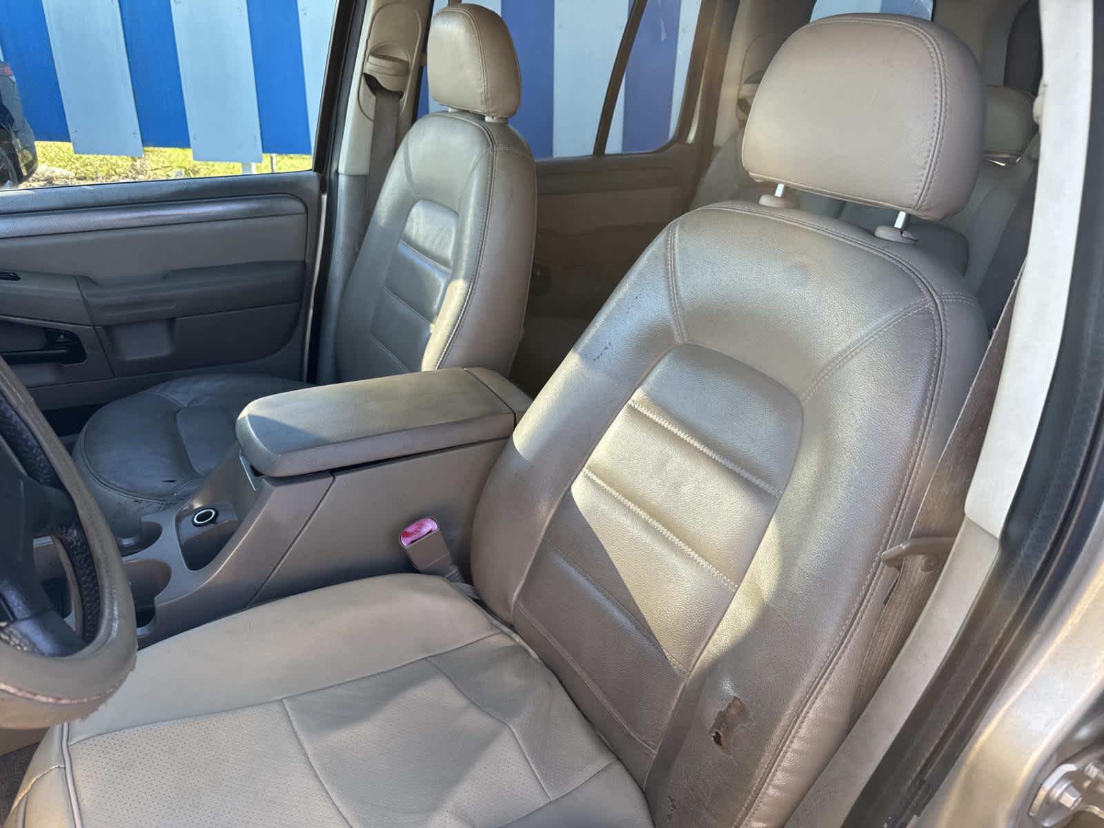 2003 Ford Explorer XLT