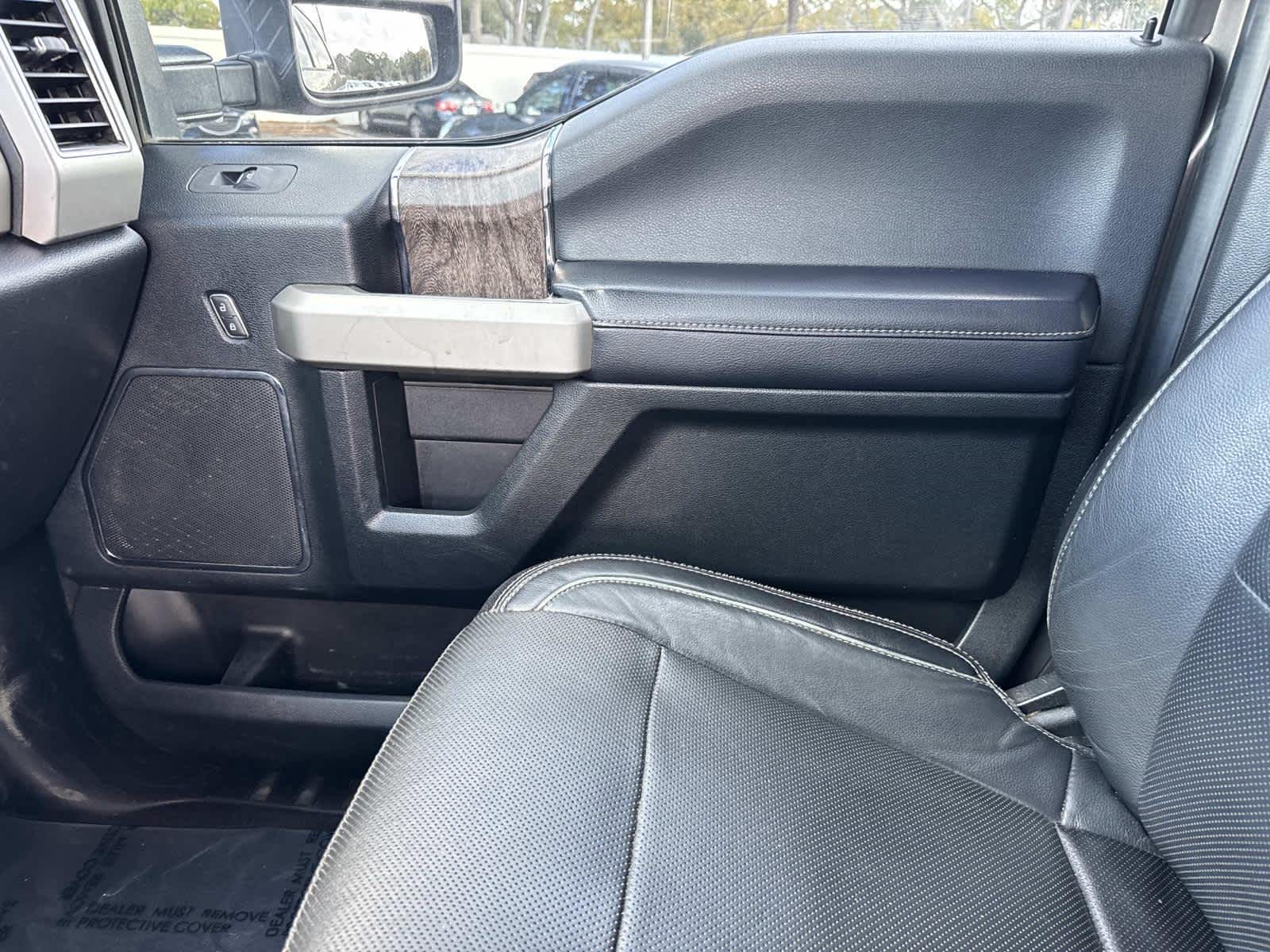 2018 Ford Super Duty F-250 SRW LARIAT