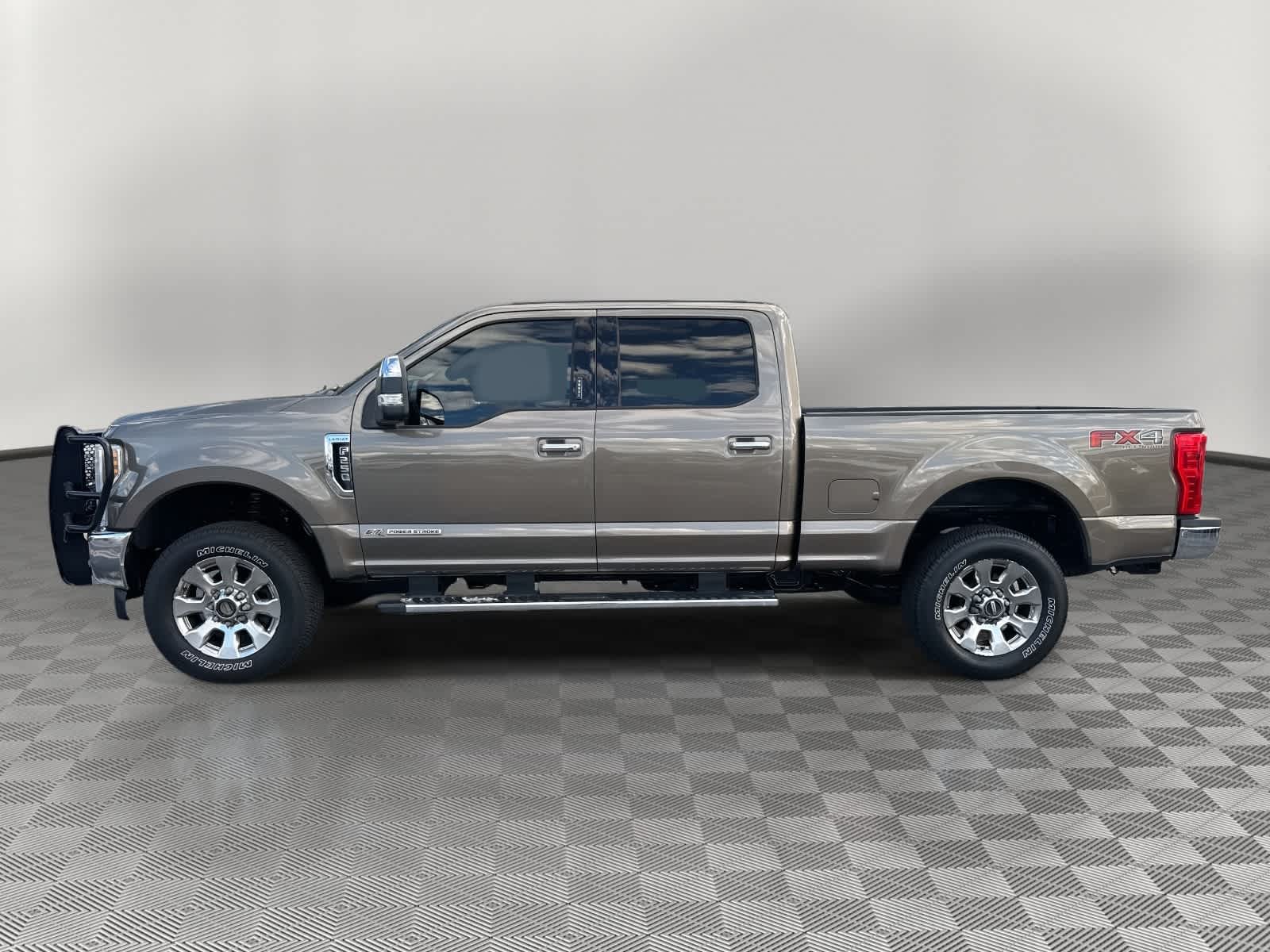 2018 Ford Super Duty F-250 SRW LARIAT