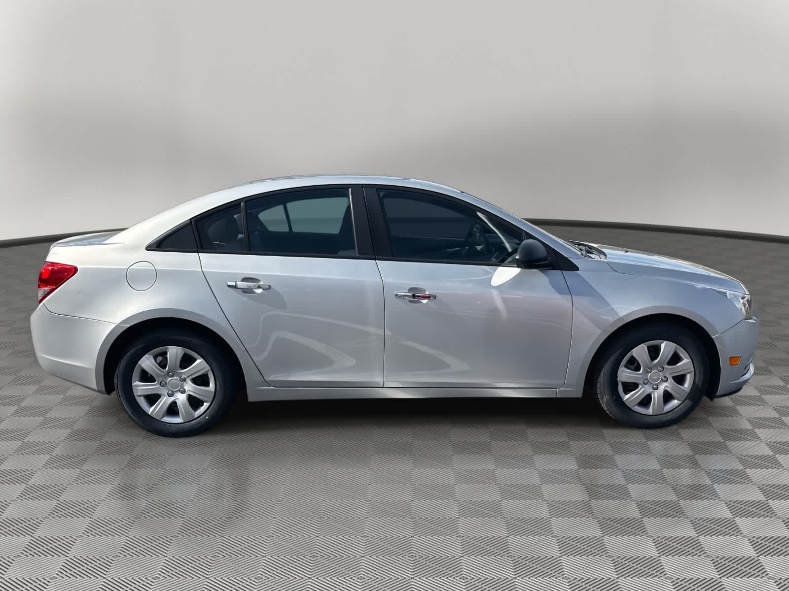 2013 Chevrolet Cruze LS