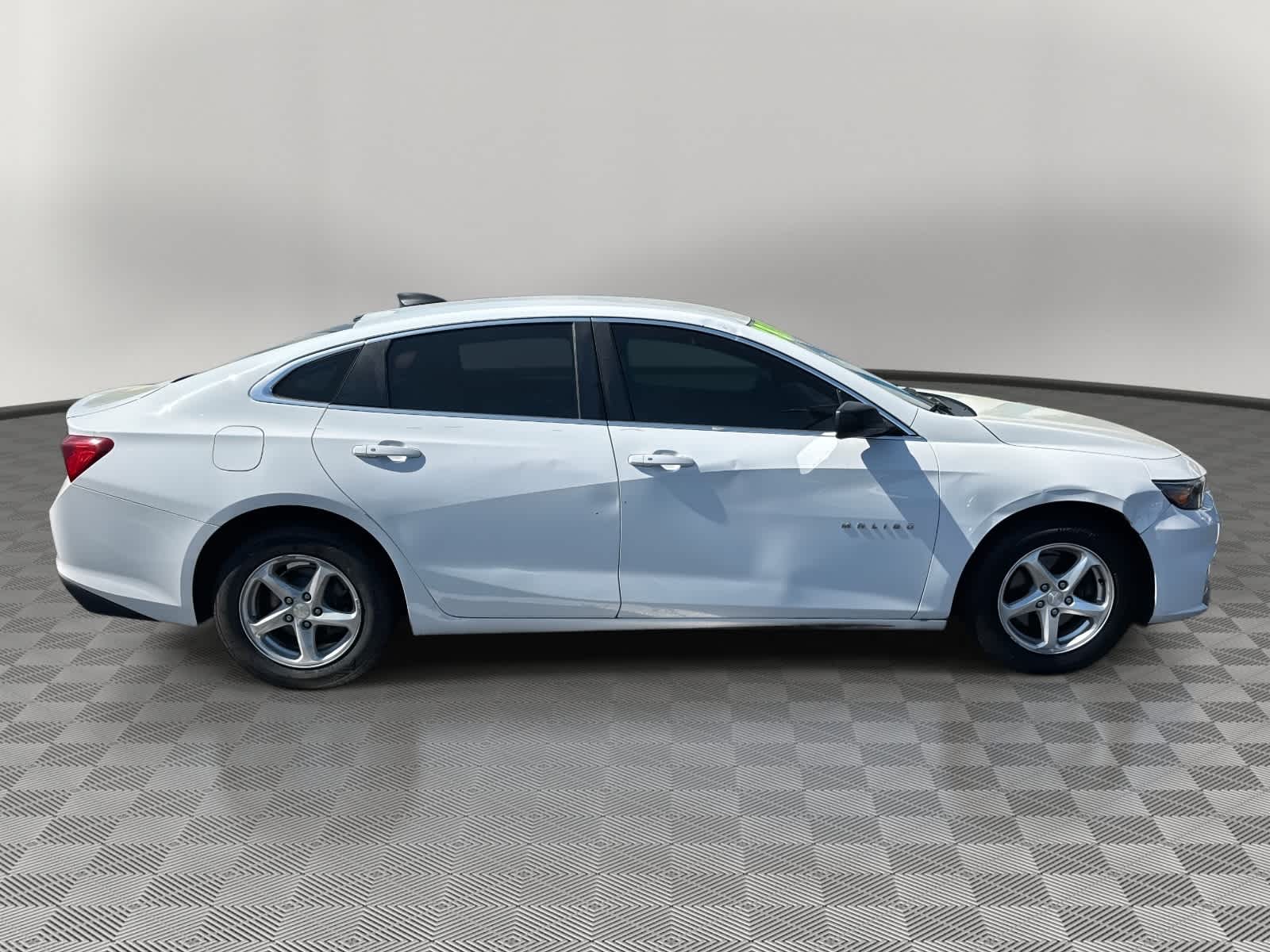 2018 Chevrolet Malibu LS