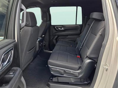 2023 Chevrolet Suburban LS