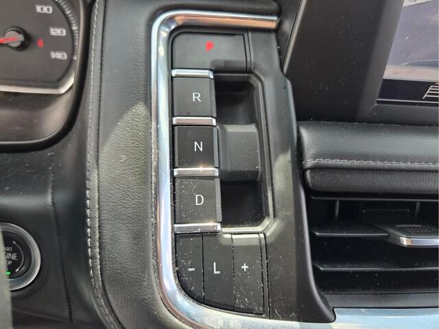 2023 Chevrolet Suburban LS