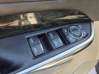 2021 Cadillac XT4 FWD Premium Luxury