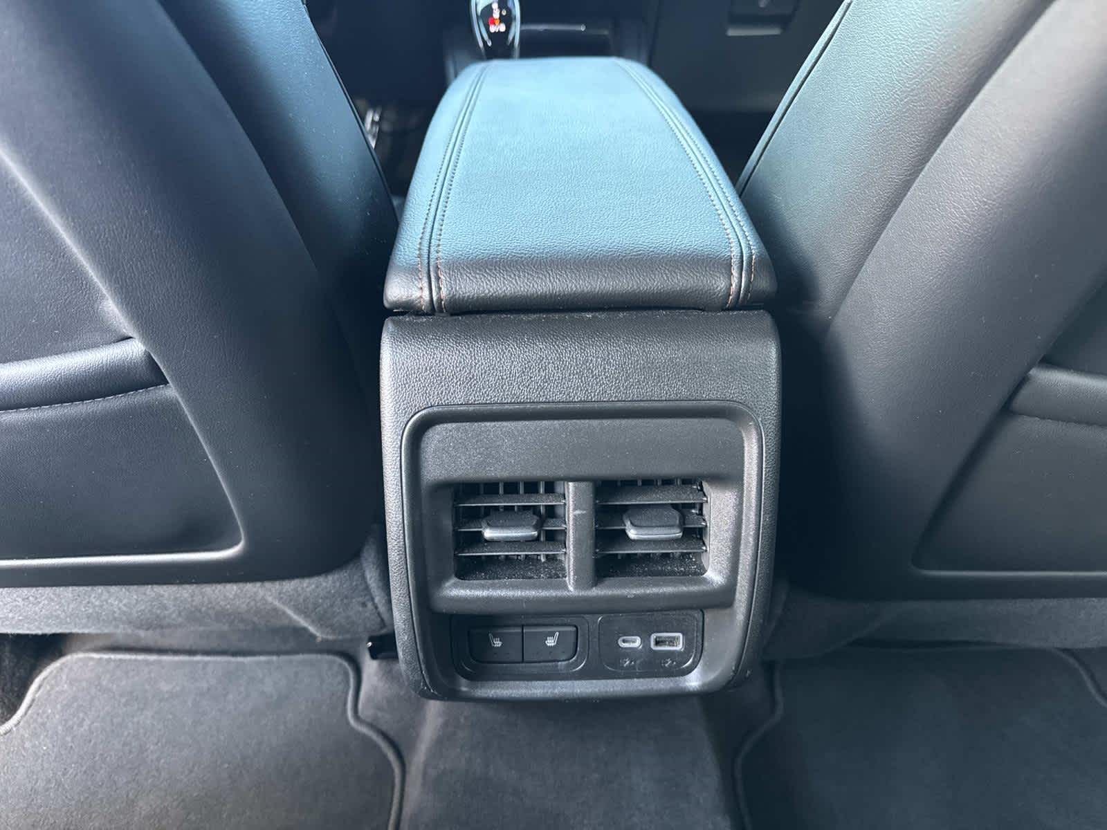 2023 Cadillac XT4 FWD Sport