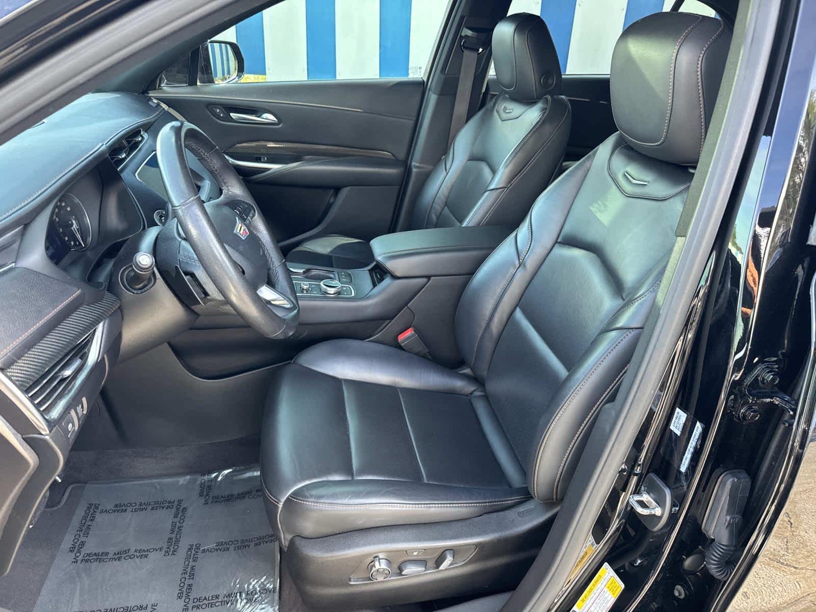 2023 Cadillac XT4 FWD Sport