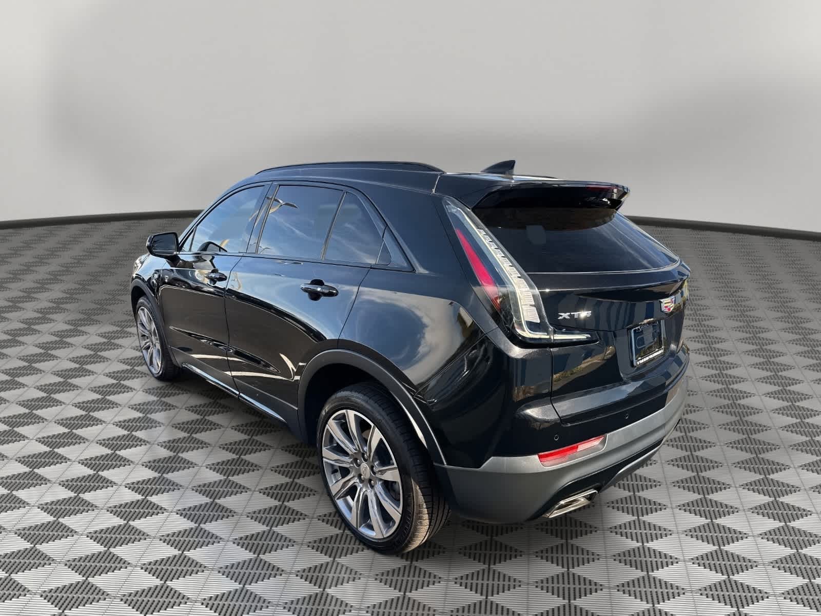 2023 Cadillac XT4 FWD Sport