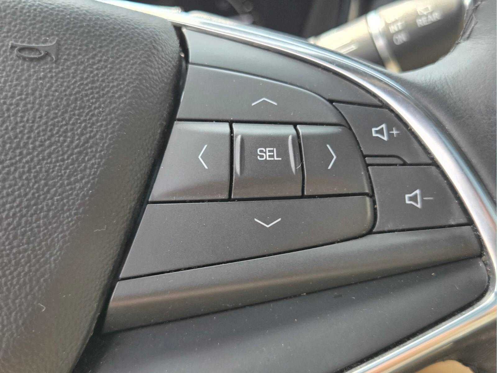 2019 Cadillac XT5 Luxury FWD