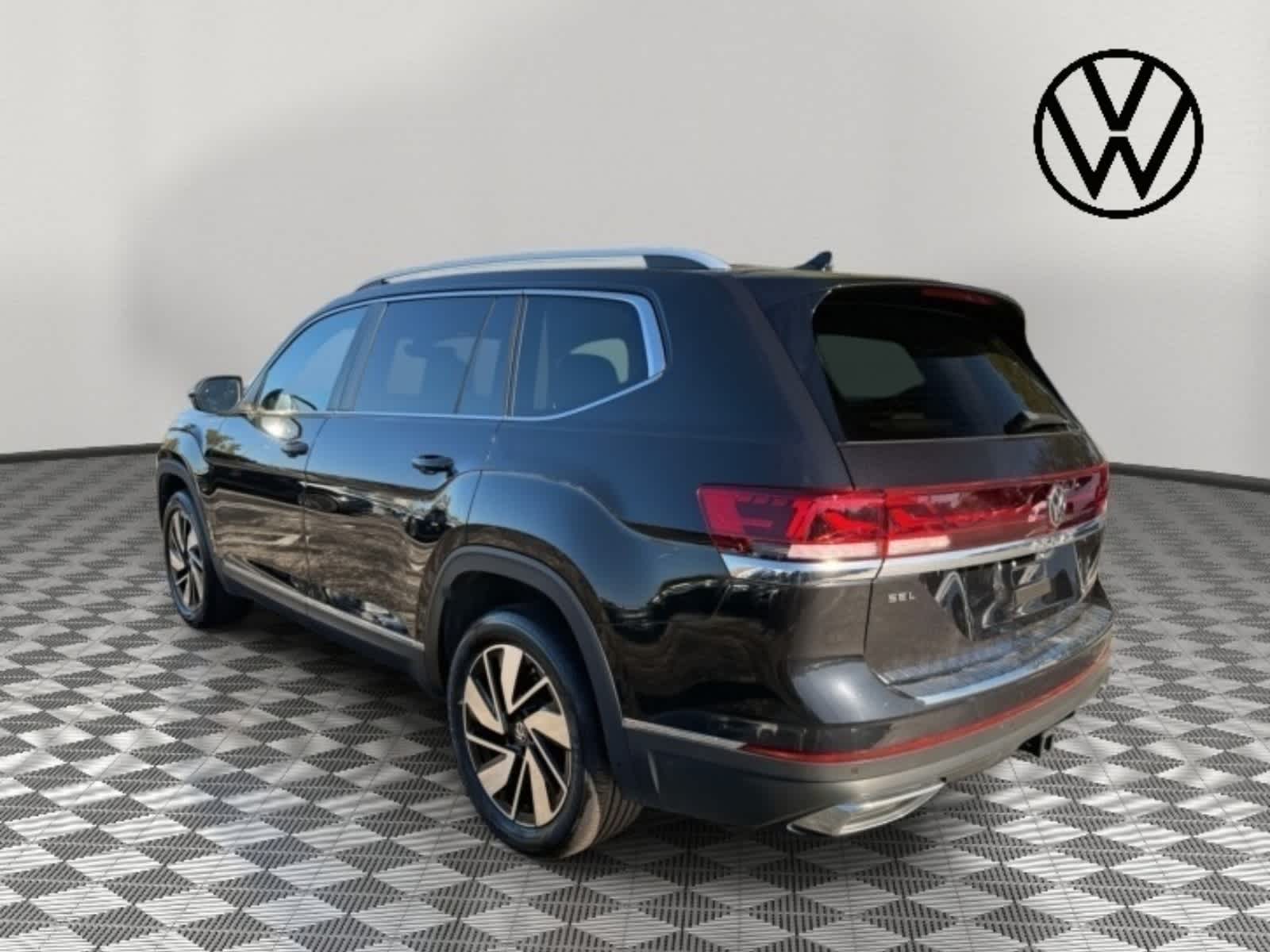 2024 Volkswagen Atlas 2.0T SEL