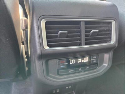 2024 Volkswagen Atlas 2.0T Peak Edition SE w/Technology