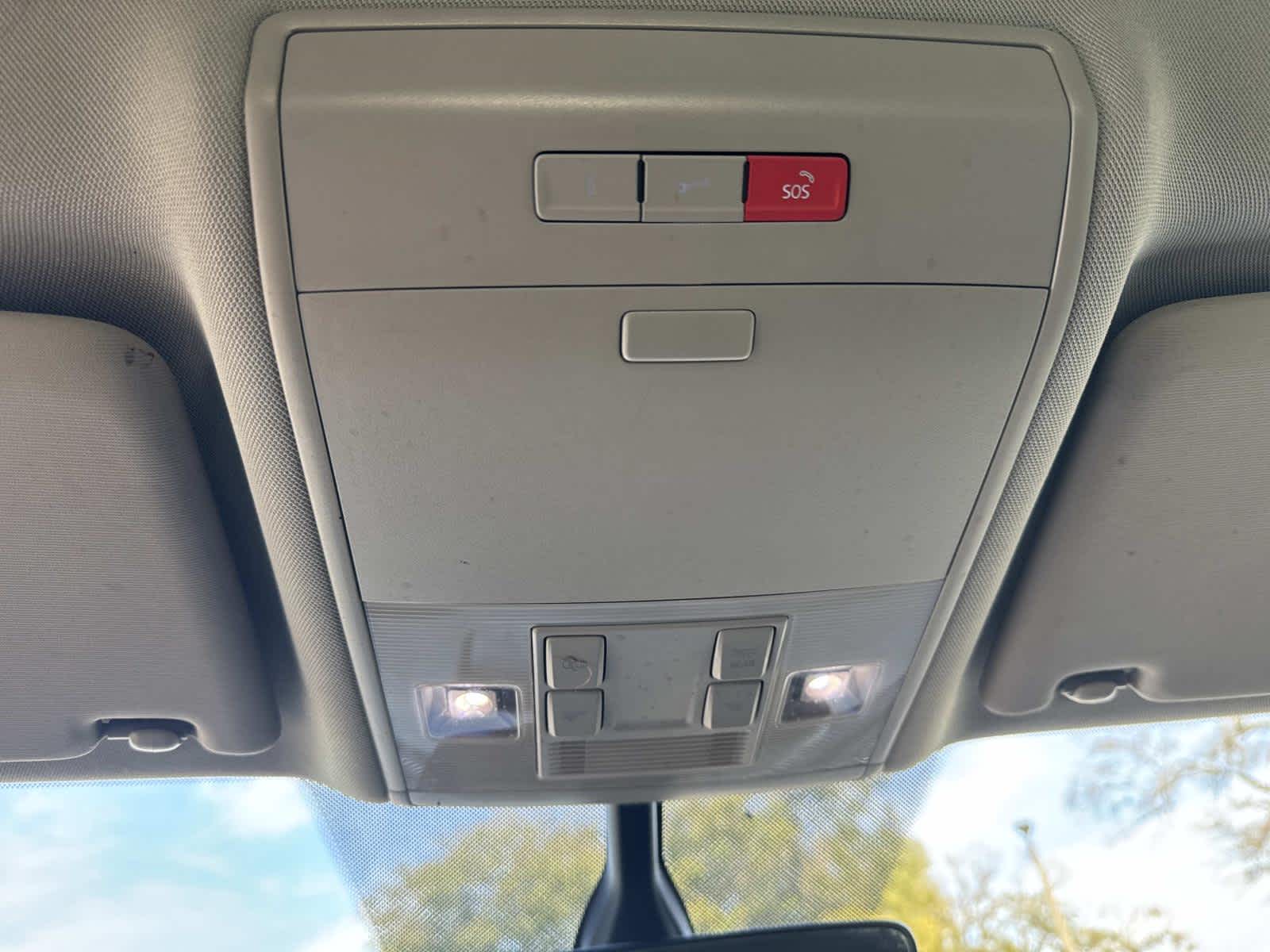 2023 Volkswagen Atlas 2.0T SE