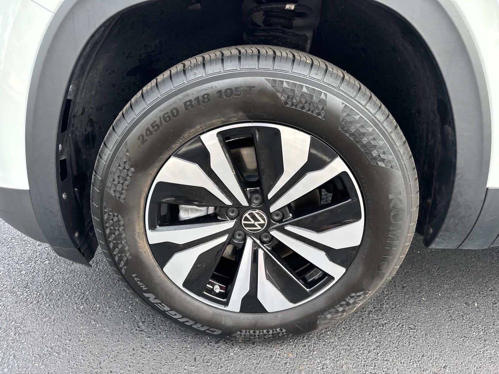 2025 Volkswagen Atlas 2.0T SE