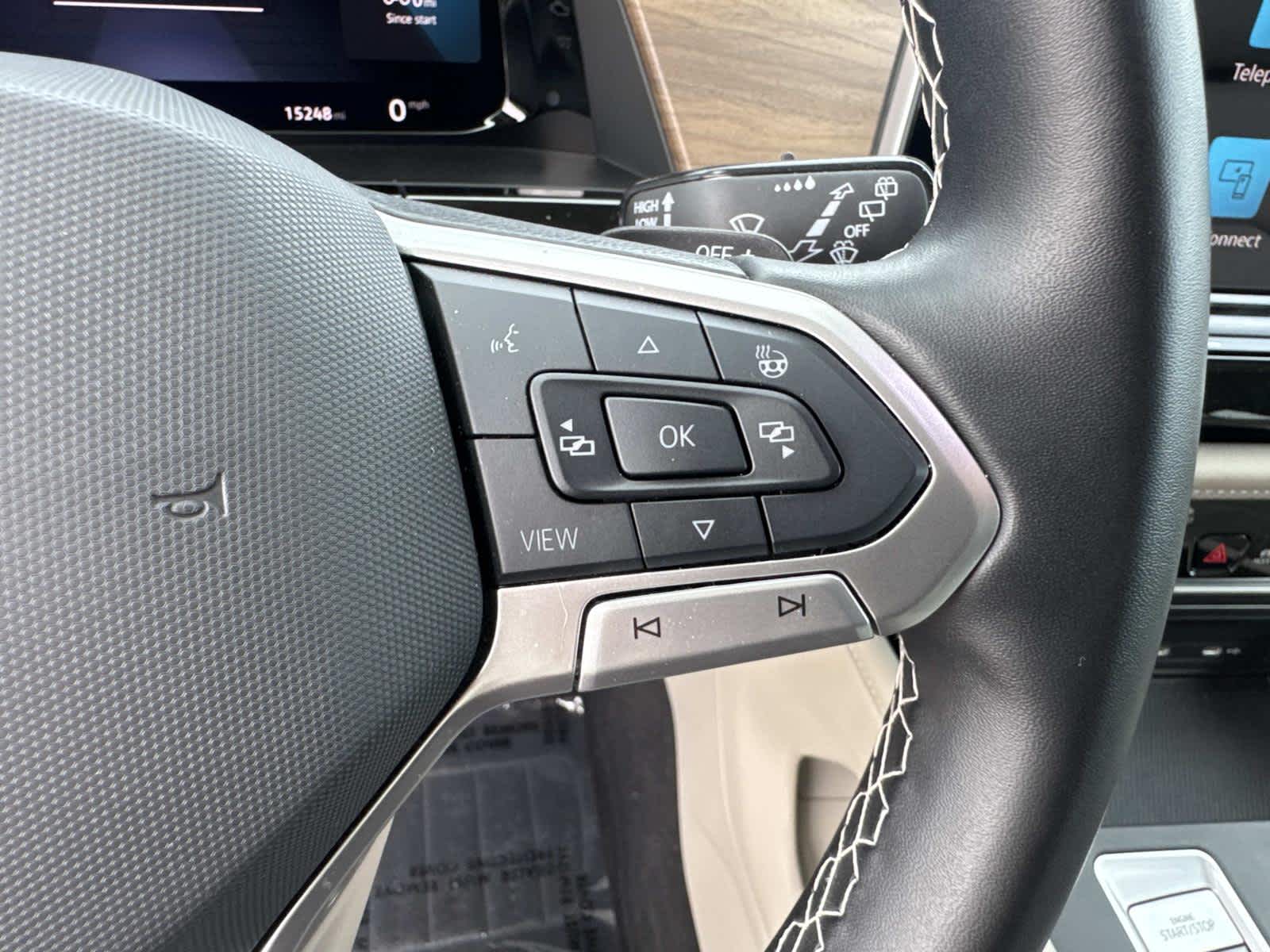 2025 Volkswagen Atlas 2.0T SE