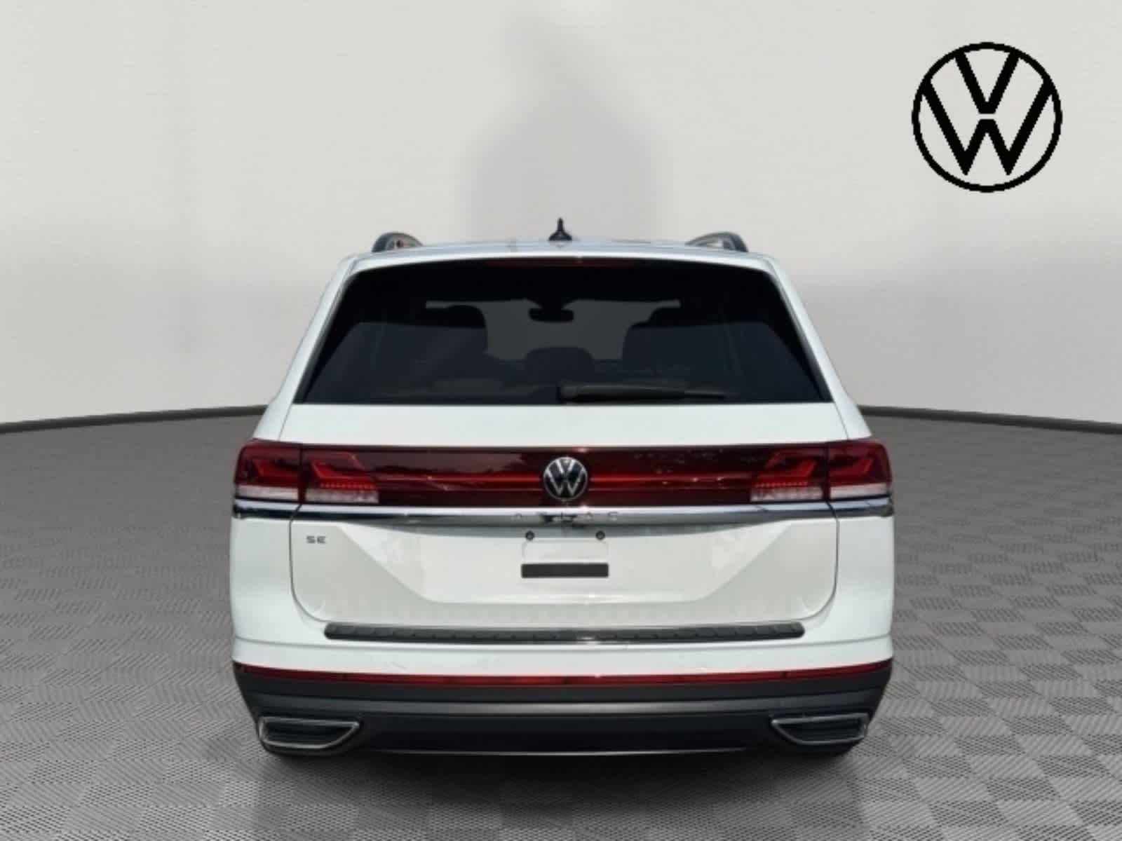 2025 Volkswagen Atlas 2.0T SE