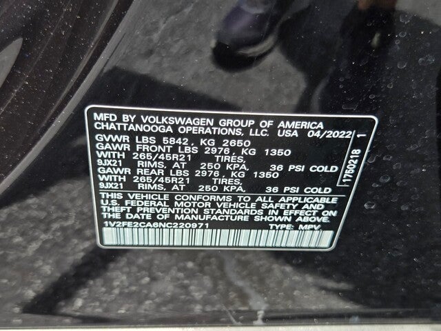 2022 Volkswagen Atlas Cross Sport 3.6L V6 SEL Premium R-Line