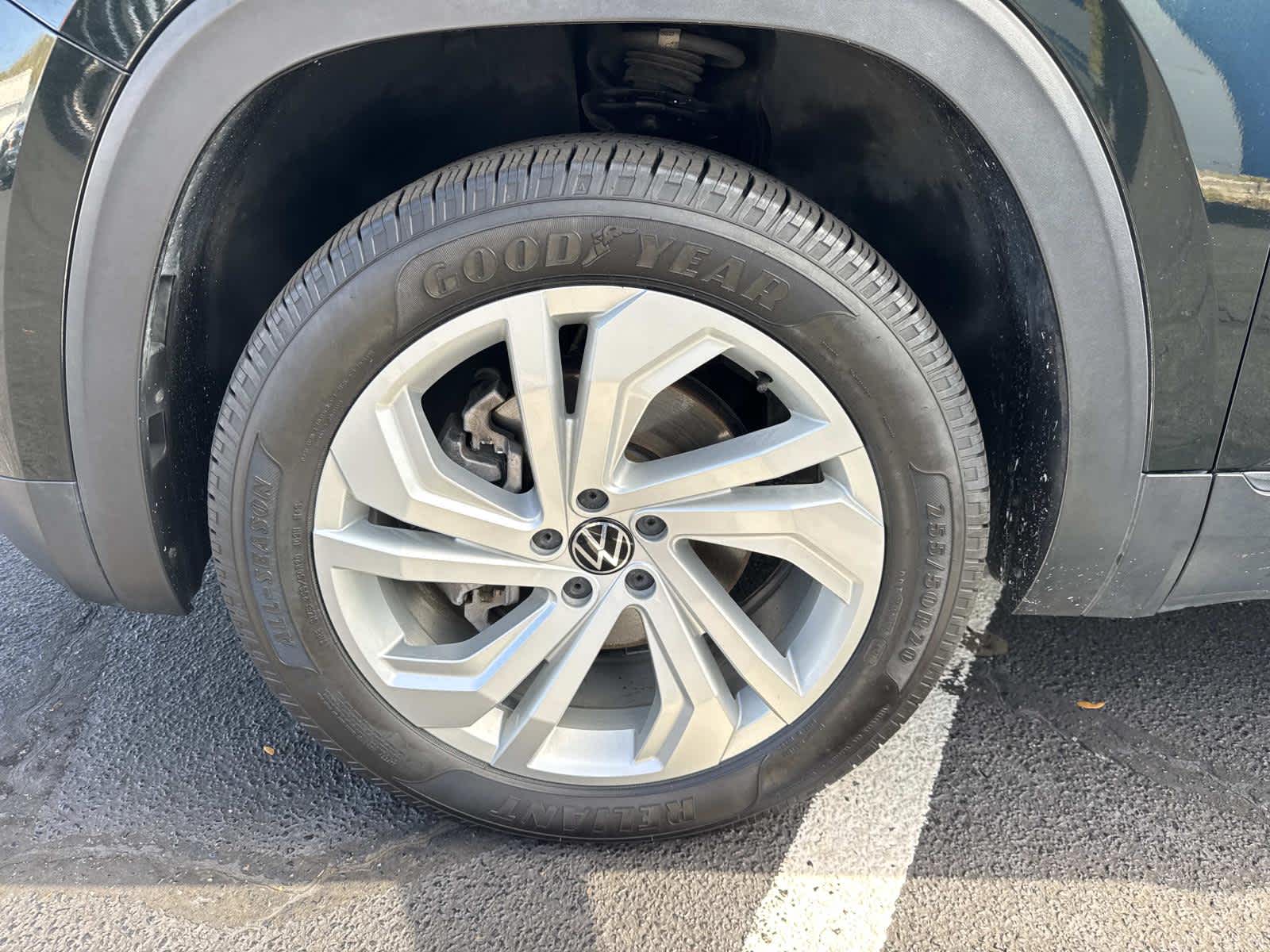 2021 Volkswagen Atlas 3.6L V6 SE w/Technology