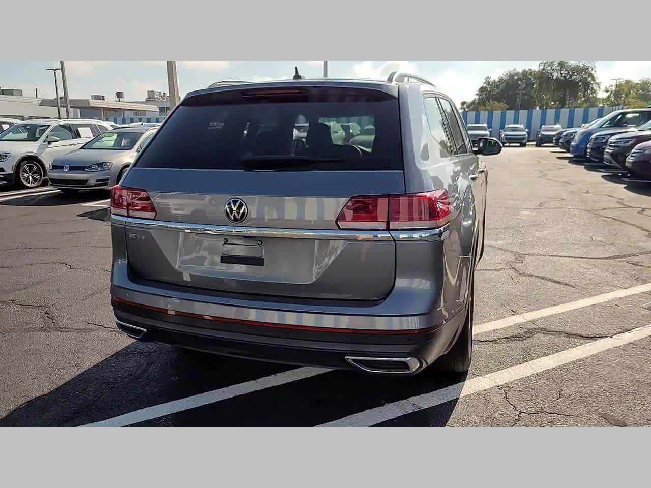 2021 Volkswagen Atlas 3.6L V6 SE w/Technology