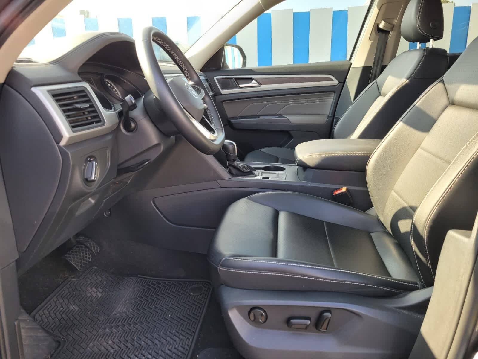 2021 Volkswagen Atlas 3.6L V6 SE w/Technology