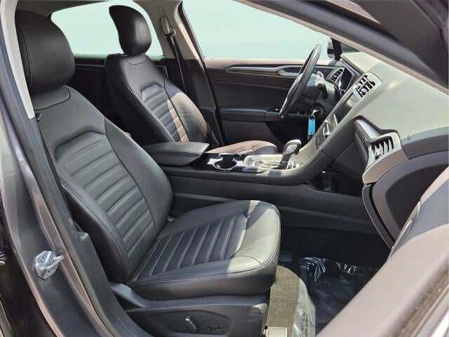 2014 Ford Fusion Hybrid SE Hybrid