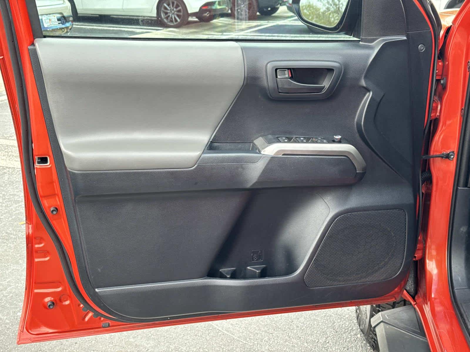 2018 Toyota Tacoma SR5