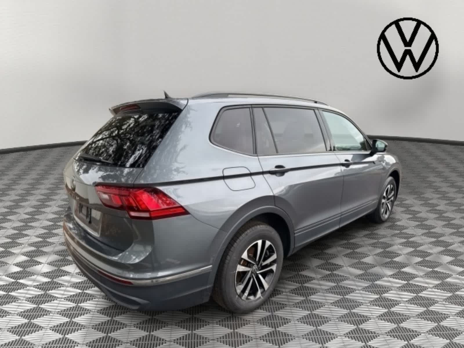 2022 Volkswagen Tiguan S