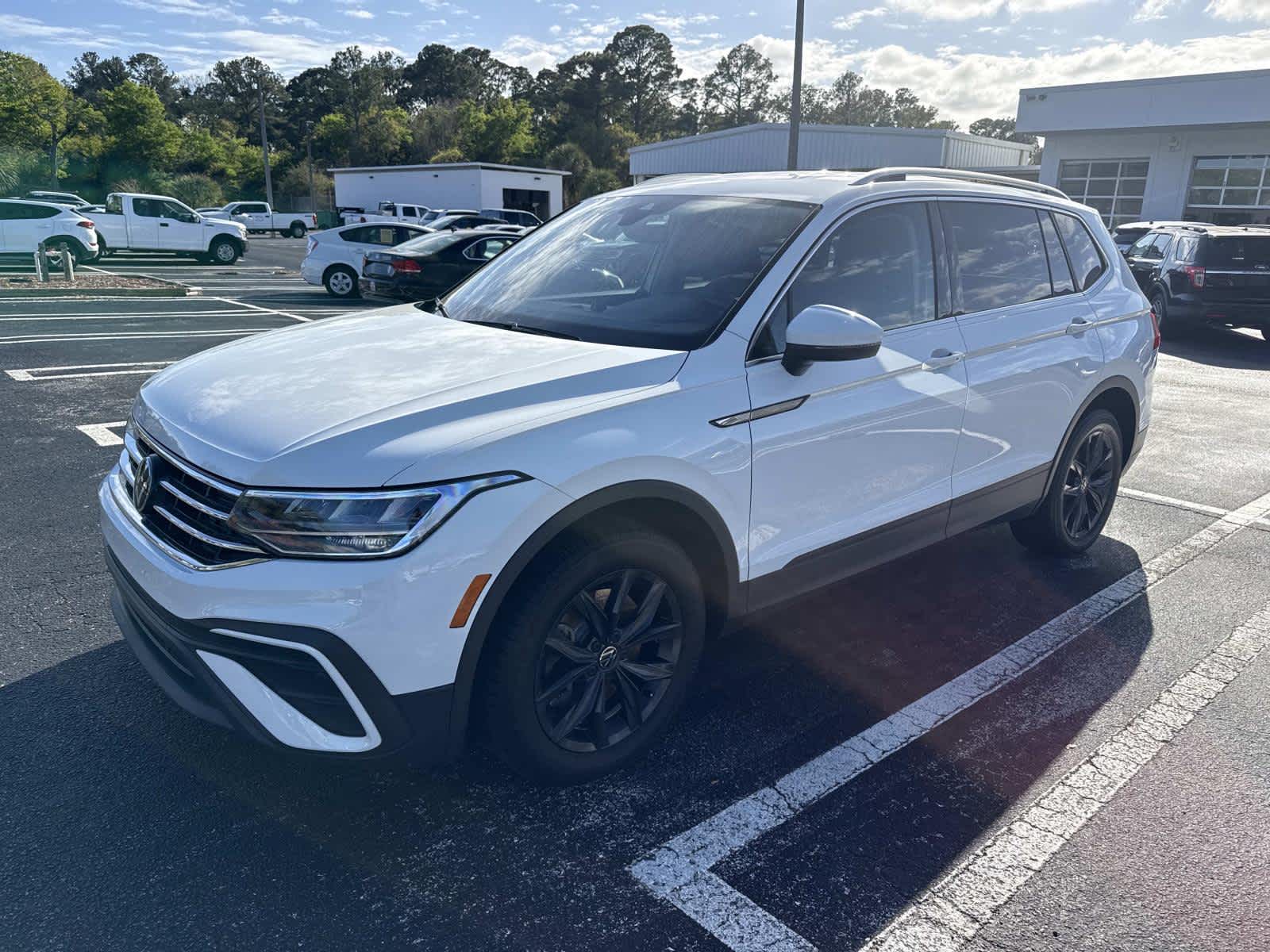 2024 Volkswagen Tiguan SE