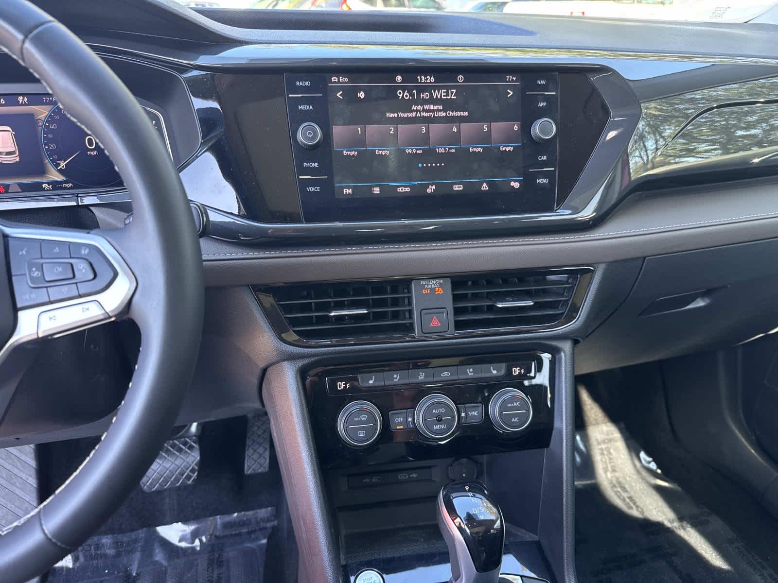 2022 Volkswagen Taos SEL