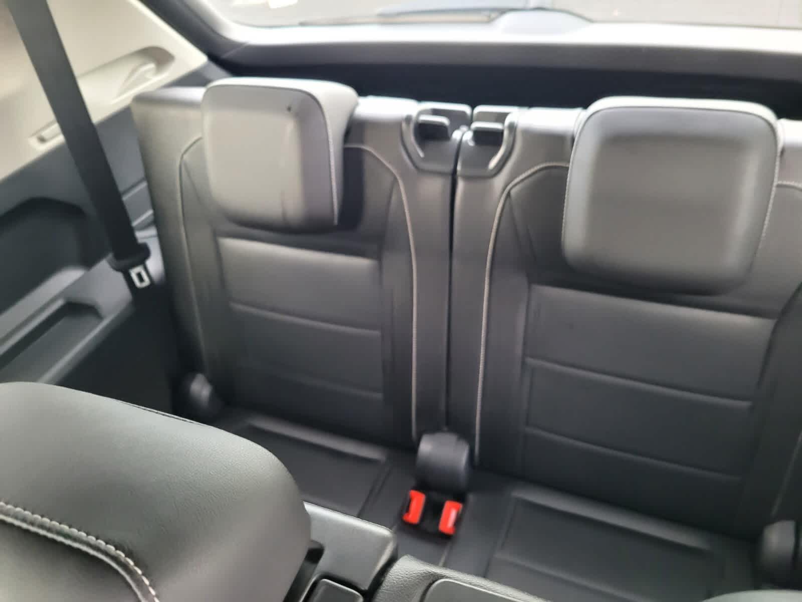 2021 Volkswagen Tiguan SE R-Line Black