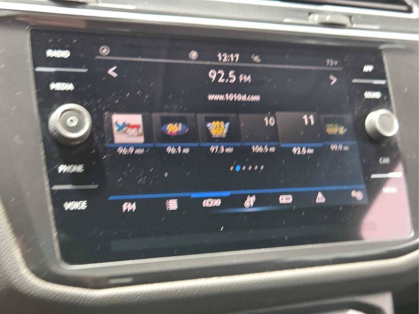 2023 Volkswagen Tiguan SE